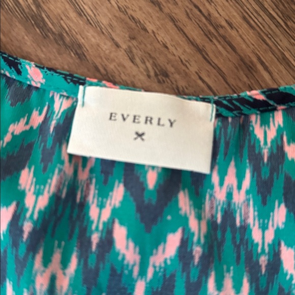 Everly Teal and Pink Patterned Top - Picture 2 of 5